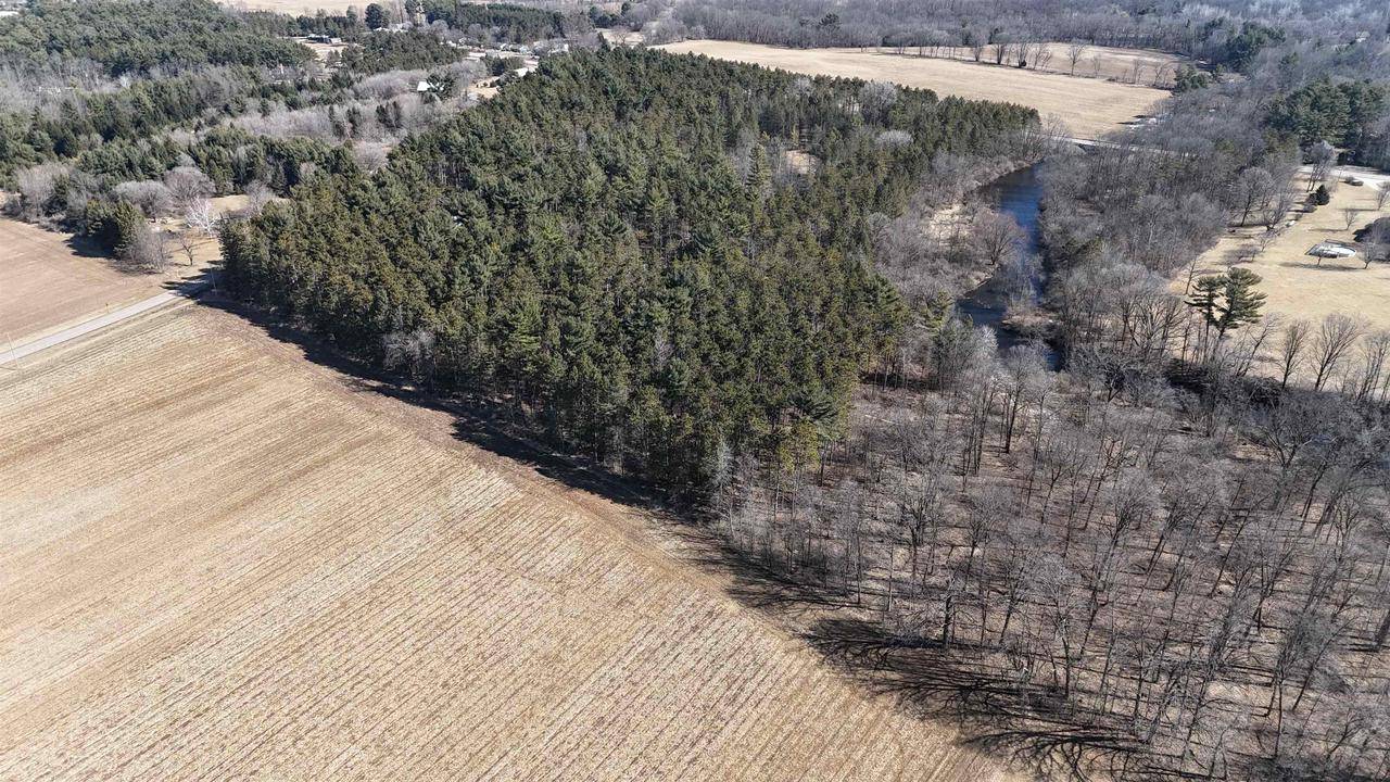 Manawa, WI 54949,BEAR LAKE ROAD
