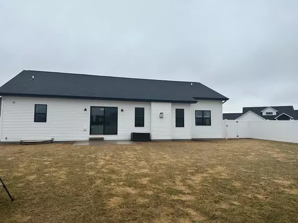 Appleton, WI 54915,N9328 ROSELLA DRIVE