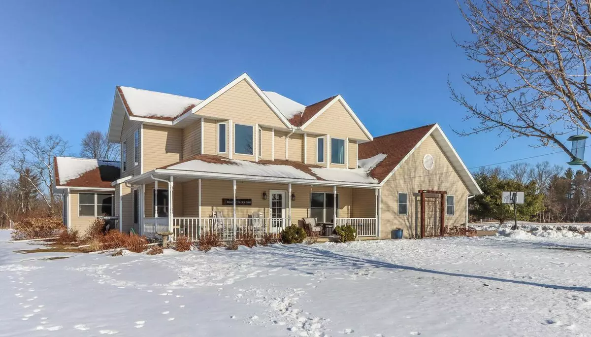 Iola, WI 54945,N8181 COUNTY ROAD G