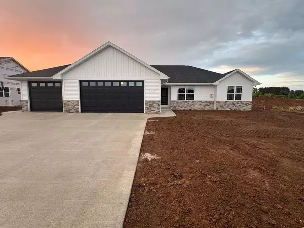 4626 PAUL LANE, Green Bay, WI 54313