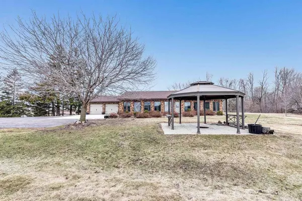 Greenleaf, WI 54126,3237 MILL ROAD