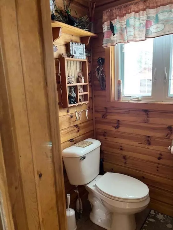 Crivitz, WI 54114,15310 COUNTY ROAD W