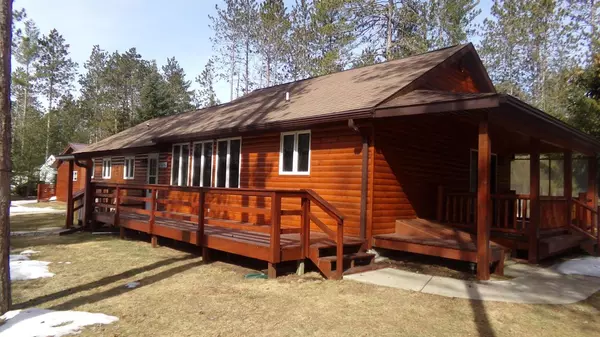 Crivitz, WI 54114,15310 COUNTY ROAD W