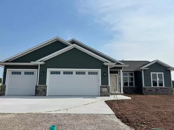 N8034 OAKWOOD DRIVE,  Sherwood,  WI 54169