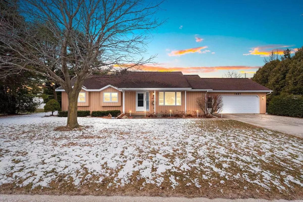 Sturgeon Bay, WI 54235,1407 N 11TH PLACE