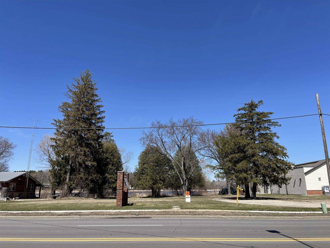 Wautoma, WI 54982,518 W MAIN STREET