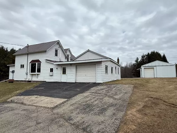 W7332 3.5 ROAD, Menominee, MI 49858
