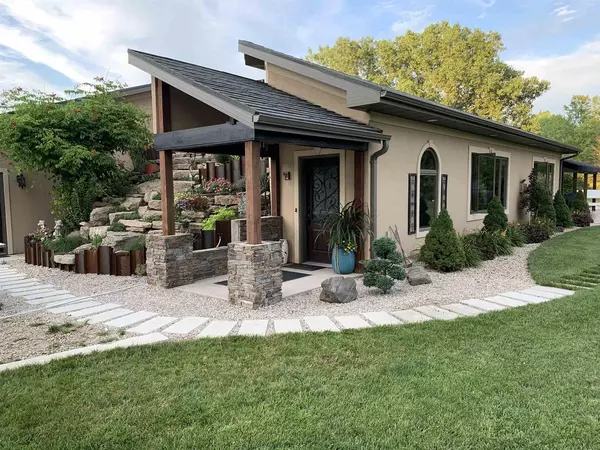 1545 COUNTY RD I, Oshkosh, WI 54902