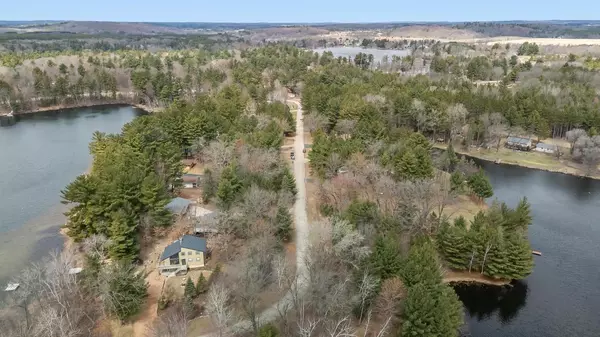 Waupaca, WI 54981,N1182 CHALET DRIVE