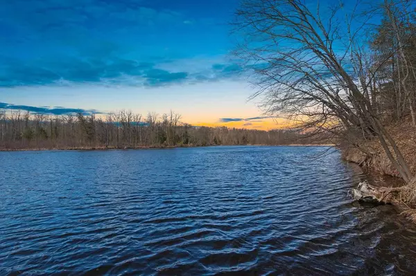 Oconto Falls, WI 54154,6711 BIRCHWOOD SHORES LANE