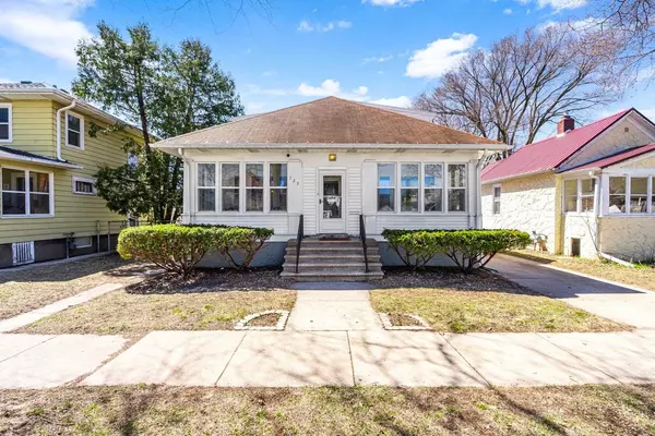 723 BOND STREET, Green Bay, WI 54303