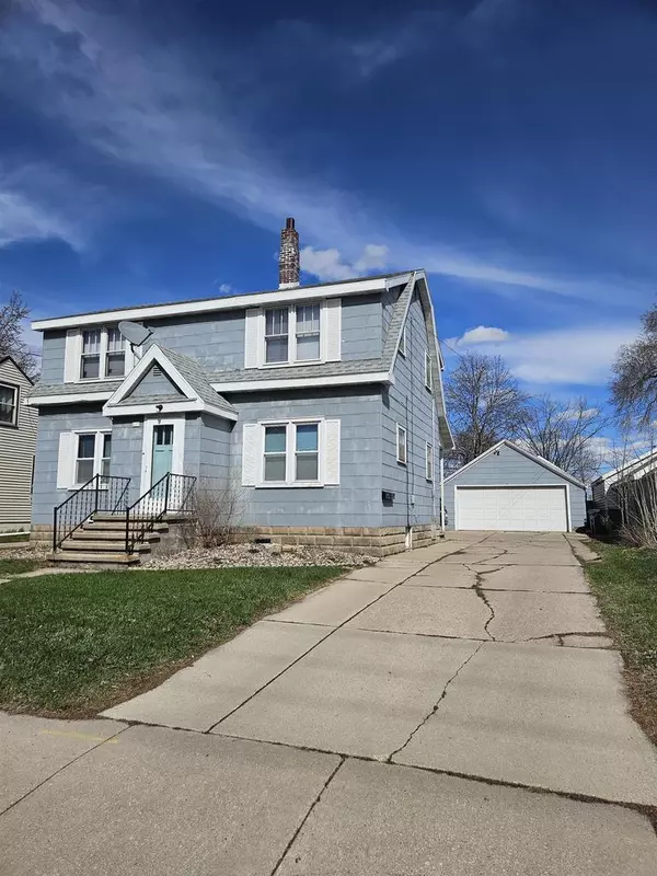 227 S WASHINGTON STREET, Kimberly, WI 54136
