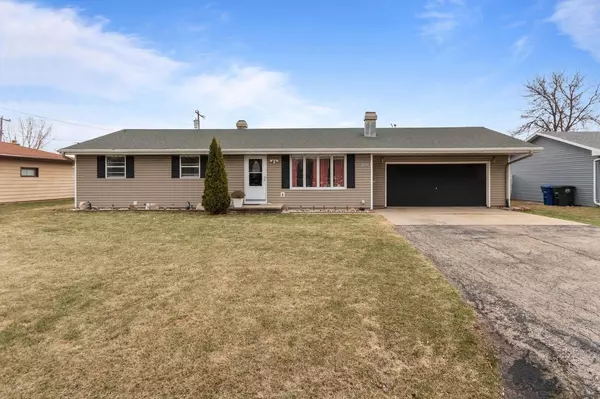 1609 MALOA STREET, Menasha, WI 54952