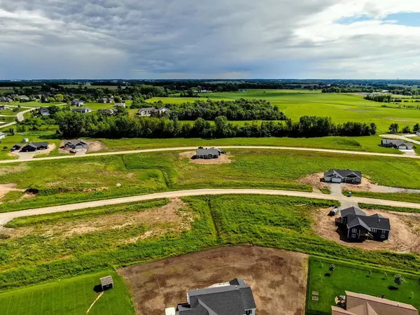 Omro, WI 54963,FENCELINE LANE