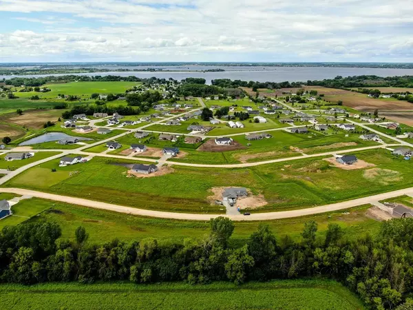 Omro, WI 54963,FENCELINE LANE