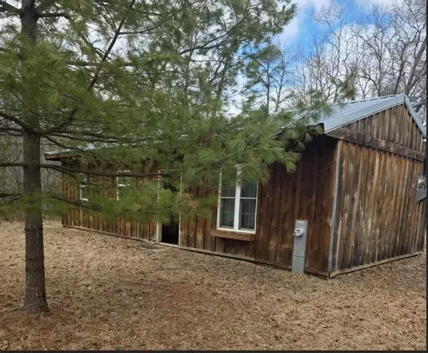 W10686 COUNTY ROAD X, Crivitz, WI 54114