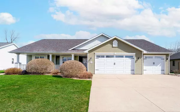 W7268 DOVER COURT,  Greenville,  WI 54942