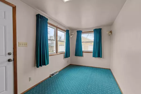 Menasha, WI 54952,717 9TH STREET