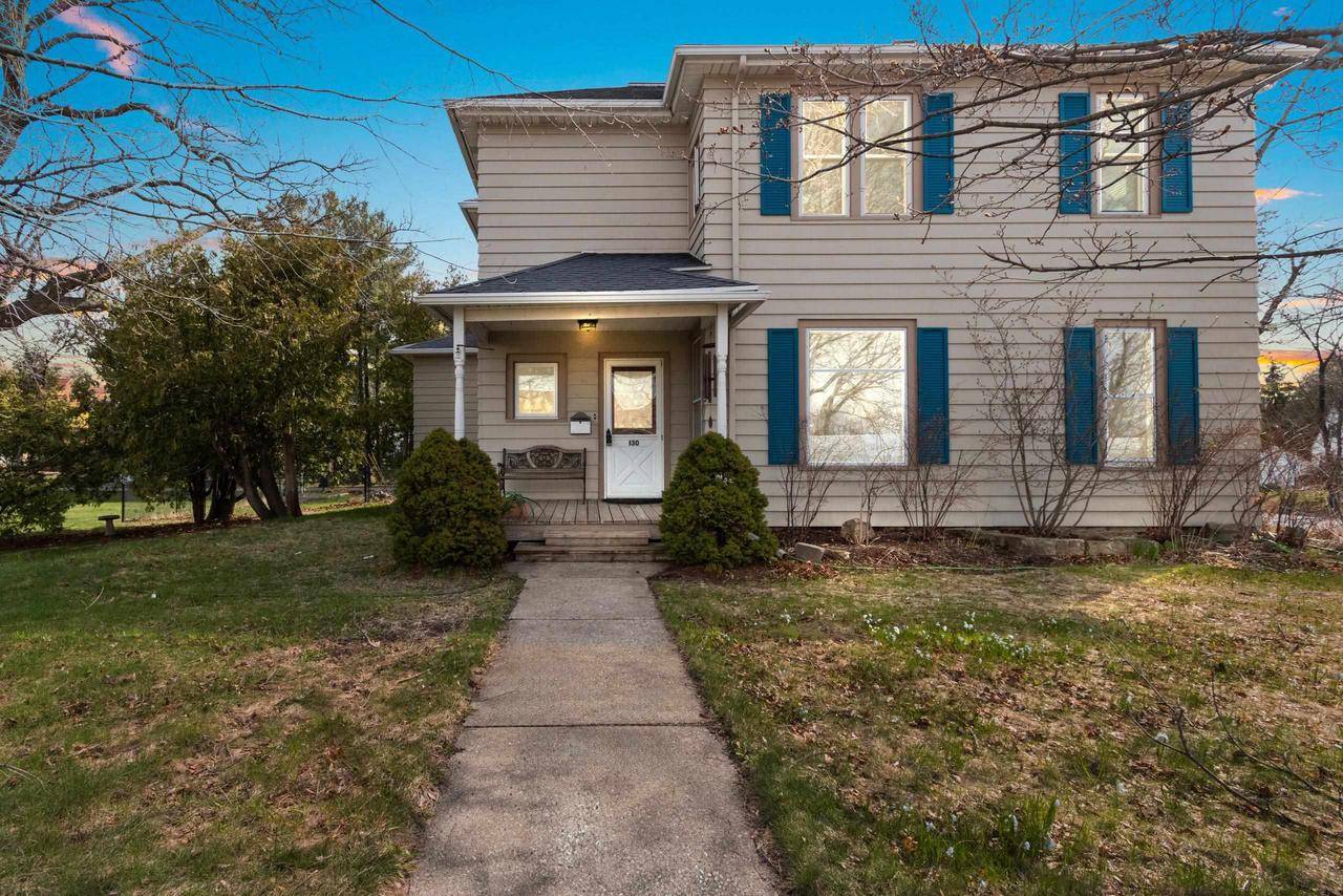 130 S 5TH AVENUE, Sturgeon Bay, WI 54235