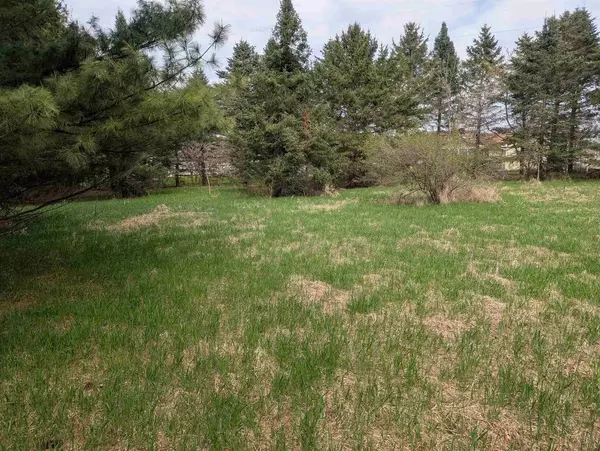 STARLIGHT DRIVE, New London, WI 54961