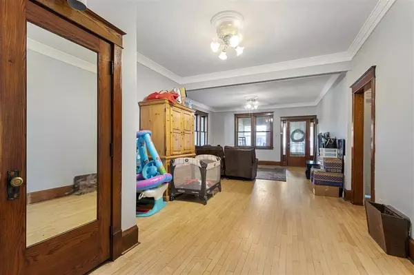 Kaukauna, WI 54130,119 DOTY STREET