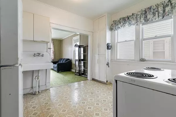 Two Rivers, WI 54241,1108 HAWTHORNE STREET