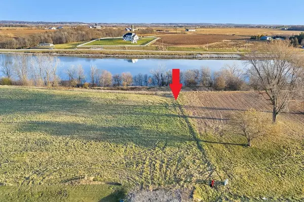 4275 LOST DAUPHIN ROAD, Wrightstown, WI 54180