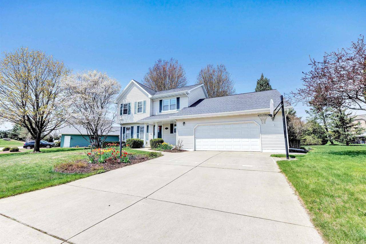 Green Bay, WI 54313,2880 NEWCASTLE AVENUE