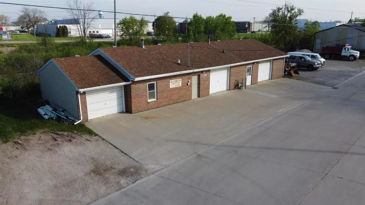 Kaukauna, WI 54130,1111 BLACKWELL STREET