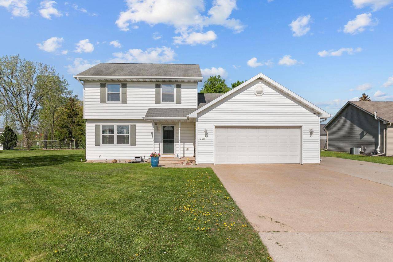 2615 S LAKE PARK ROAD, Appleton, WI 54915