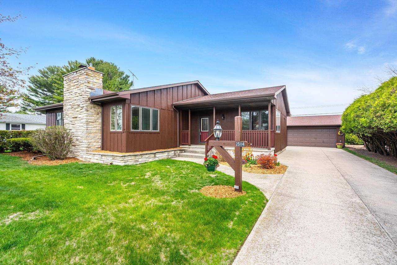 2514 42ND STREET, Two Rivers, WI 54241