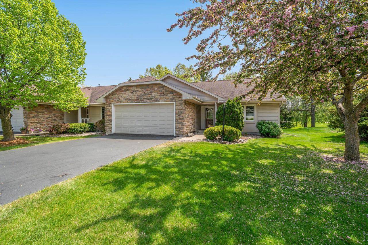 2541 HAVENWOOD DRIVE, Oshkosh, WI 54904