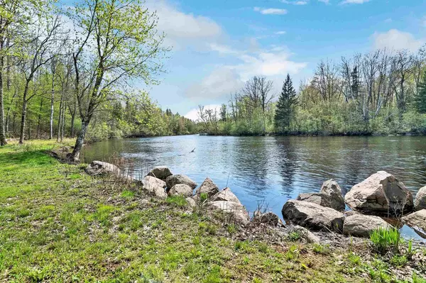 Athelstane, WI 54104,W14398 CAMP 5 ROAD