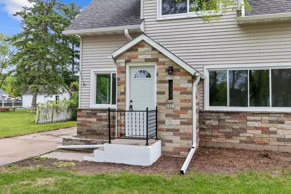 Stevens Point, WI 54481,2823 BLAINE STREET