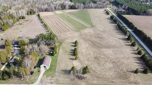 Sturgeon Bay, WI 54235,6138 MT OLIVE ROAD