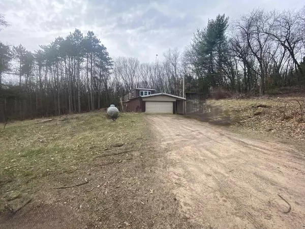 Wautoma, WI 54982,W9987 STATE ROAD 21