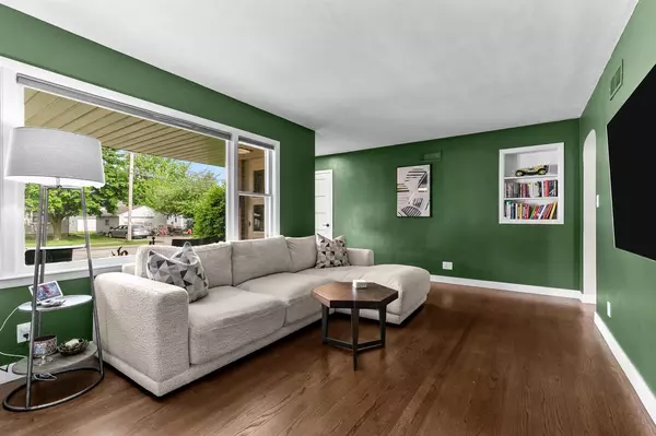 Menasha, WI 54952,751 WARSAW STREET