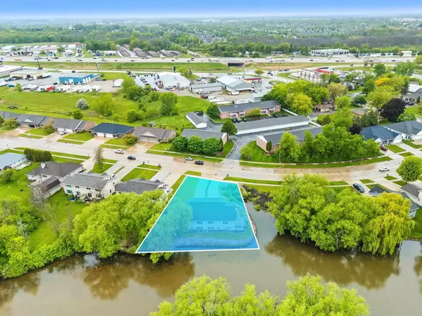 De Pere, WI 54115,533 S 9TH STREET