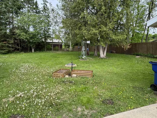 Iola, WI 54945,210 MCKINLEY STREET