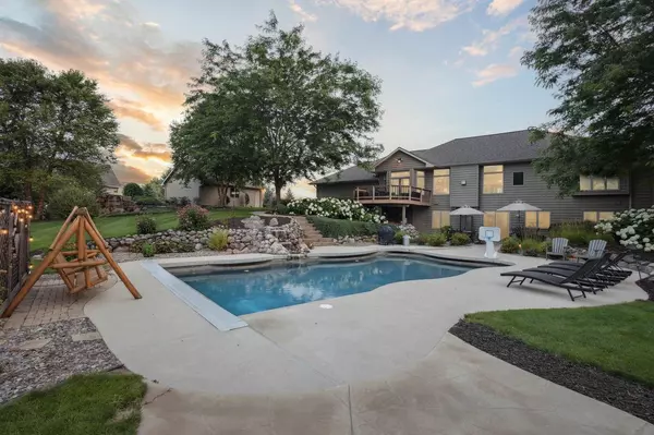 Pulaski, WI 54162,4550 DEER RIDGE LANE