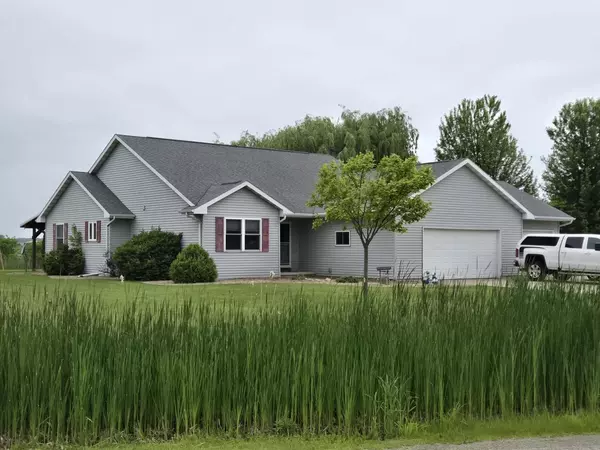 4339 HARBOR VILLAGE DRIVE, Omro, WI 54963