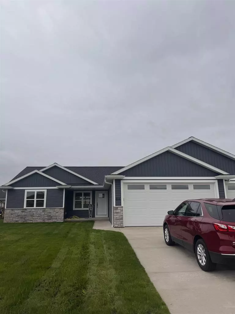 De Pere, WI 54115,814 ROTH ROAD