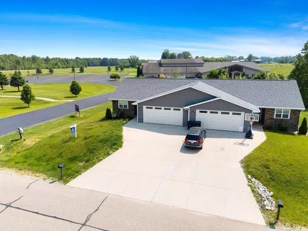 Shawano, WI 54166,400 TRISTAN DRIVE