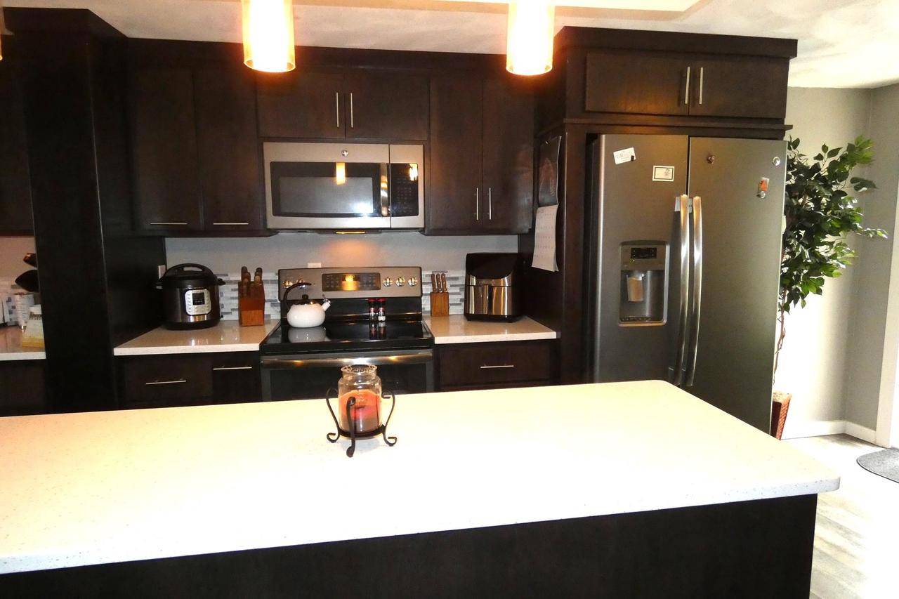 Appleton, WI 54914,4545 W PINE STREET #L