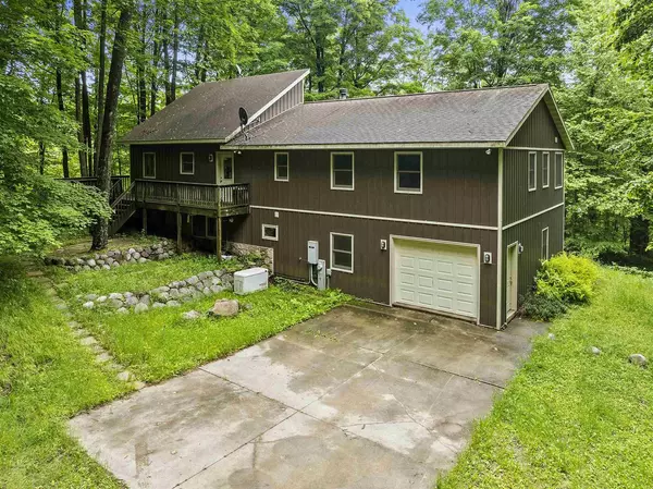 N12757 RIVERS MEET DRIVE, Athelstane, WI 54104
