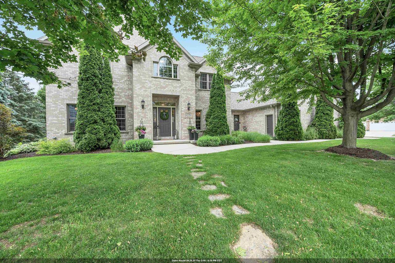 2091 OLD PLANK ROAD, De Pere, WI 54115