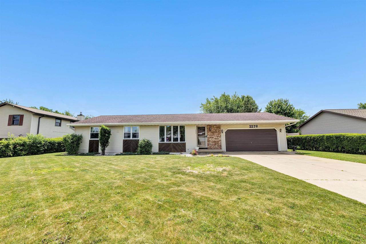 2276 NELLIE COURT, Green Bay, WI 54311