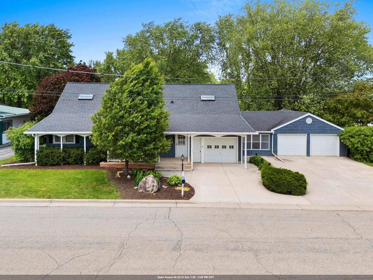 878 UTICA STREET, Chilton, WI 53014