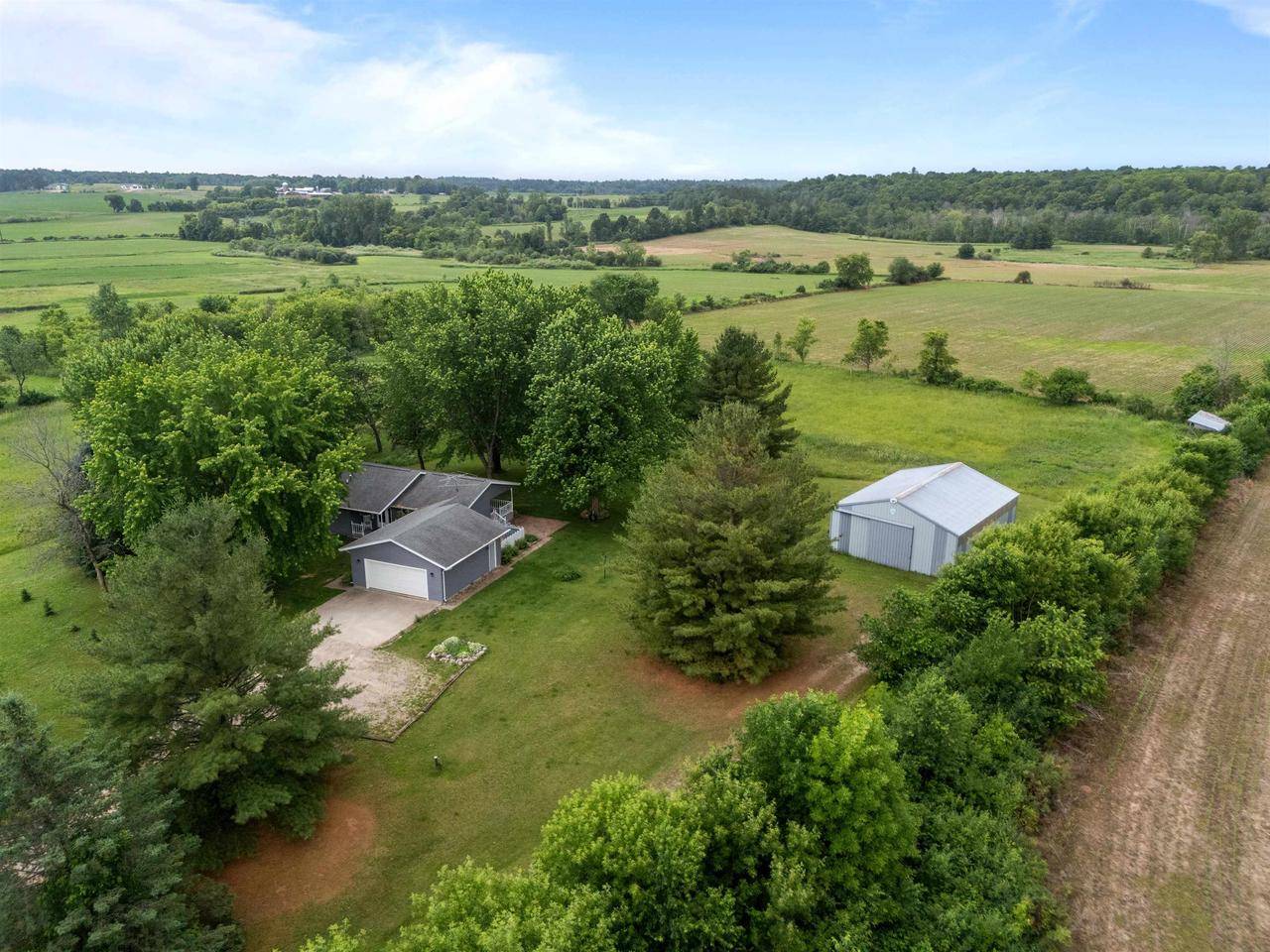 Manawa, WI 54949,N5495 SPRING CREEK ROAD