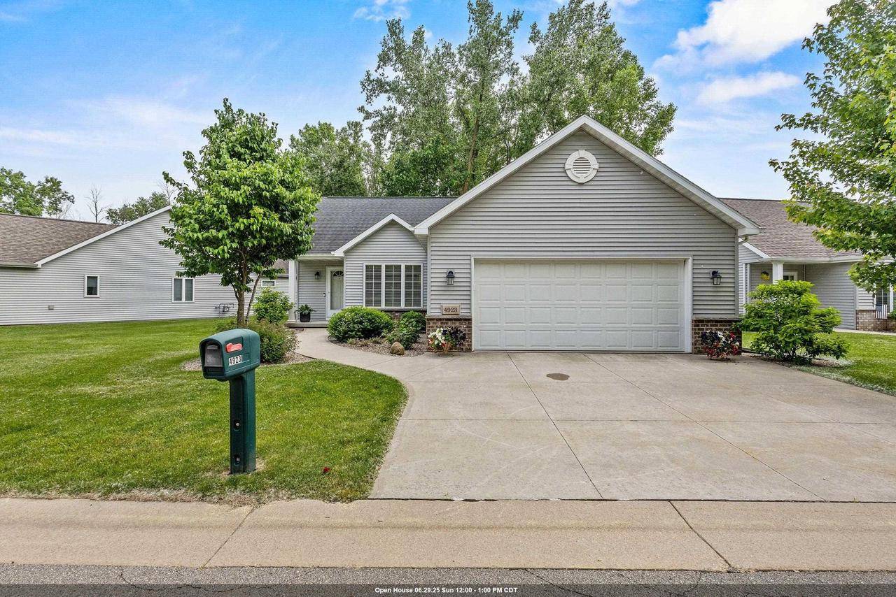 4923 W WOODS CREEK LANE, Appleton, WI 54913